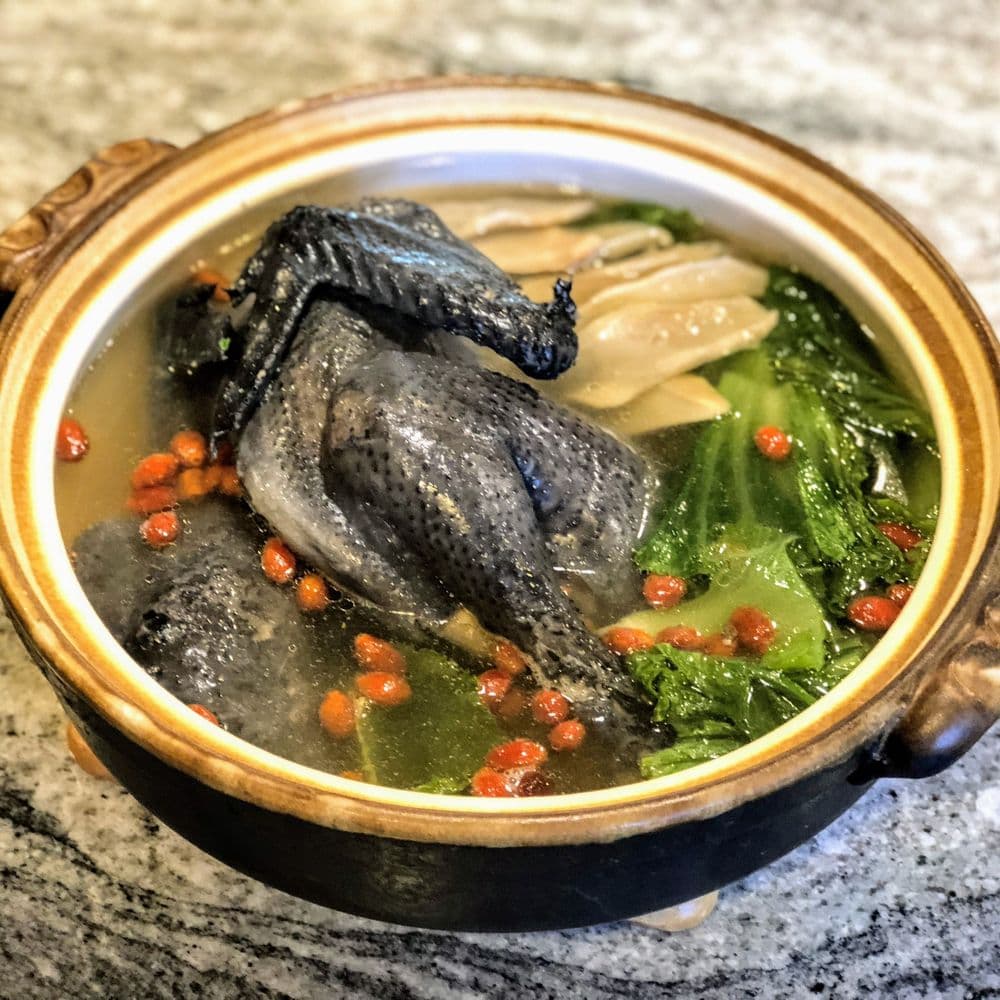 Lẩu Gà Đen