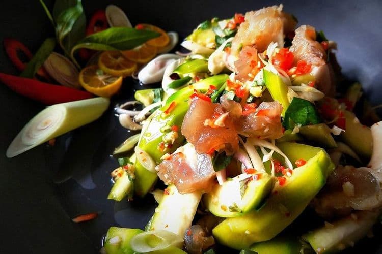 Nộm Vó Bò Xoài Thái 